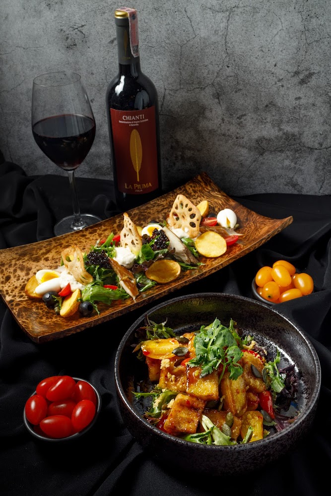 Chalong, AlmaAta Kazakhstan Restaurant часы работы