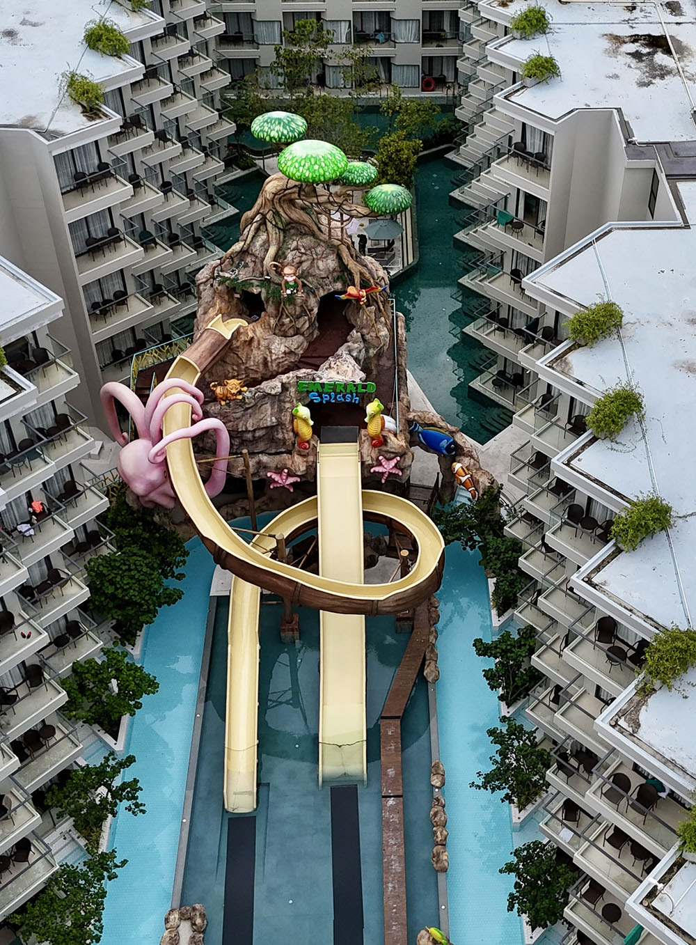 Karon, Phuket Emerald Beach Resort exact address