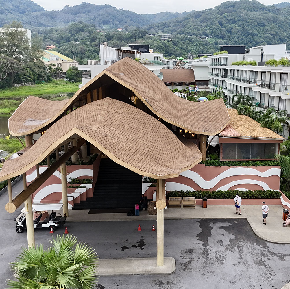 Карон, Отель Phuket Emerald Beach время работы