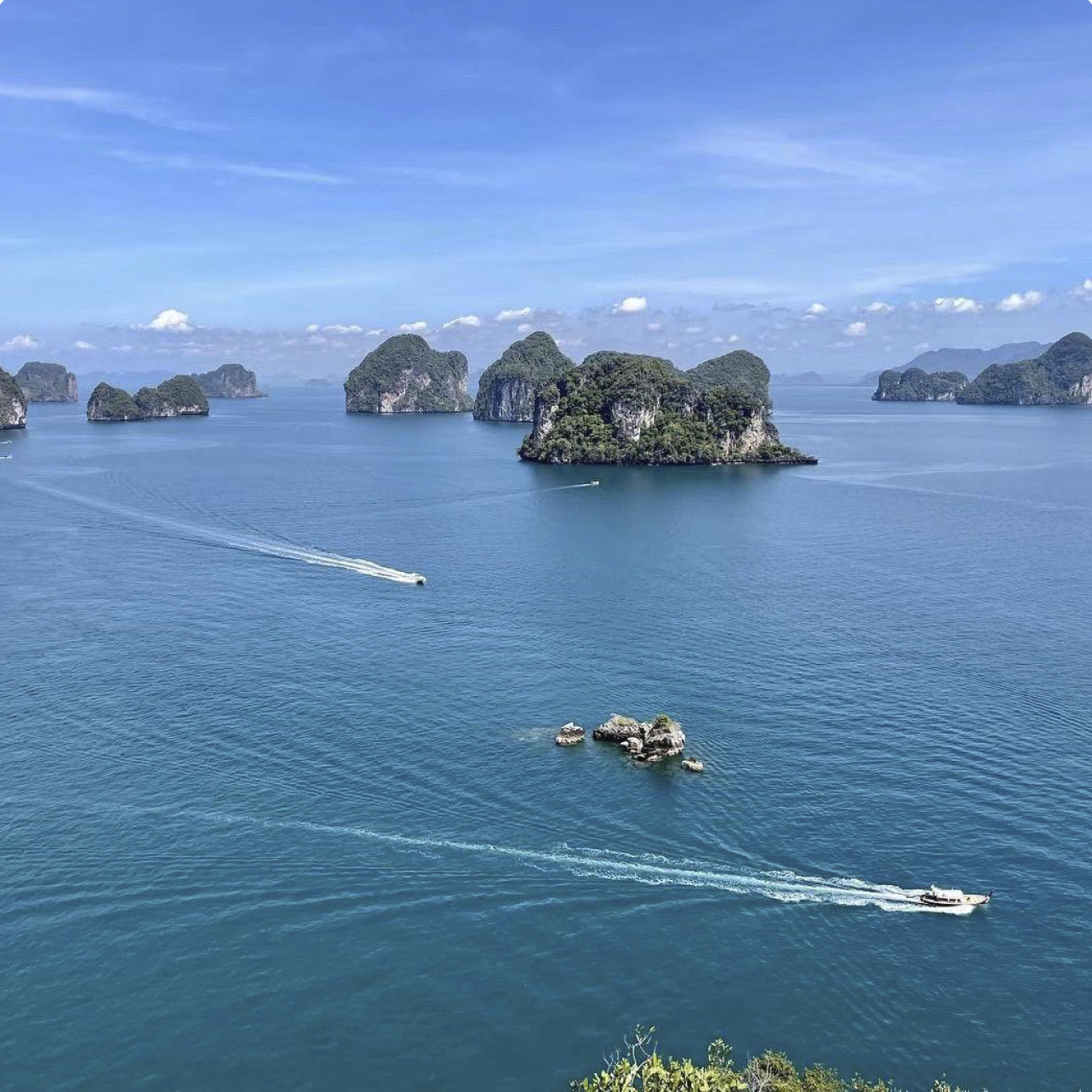 Полет на самолете найти