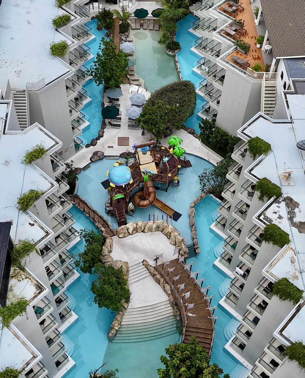 Карон, Отель Phuket Emerald Beach фото