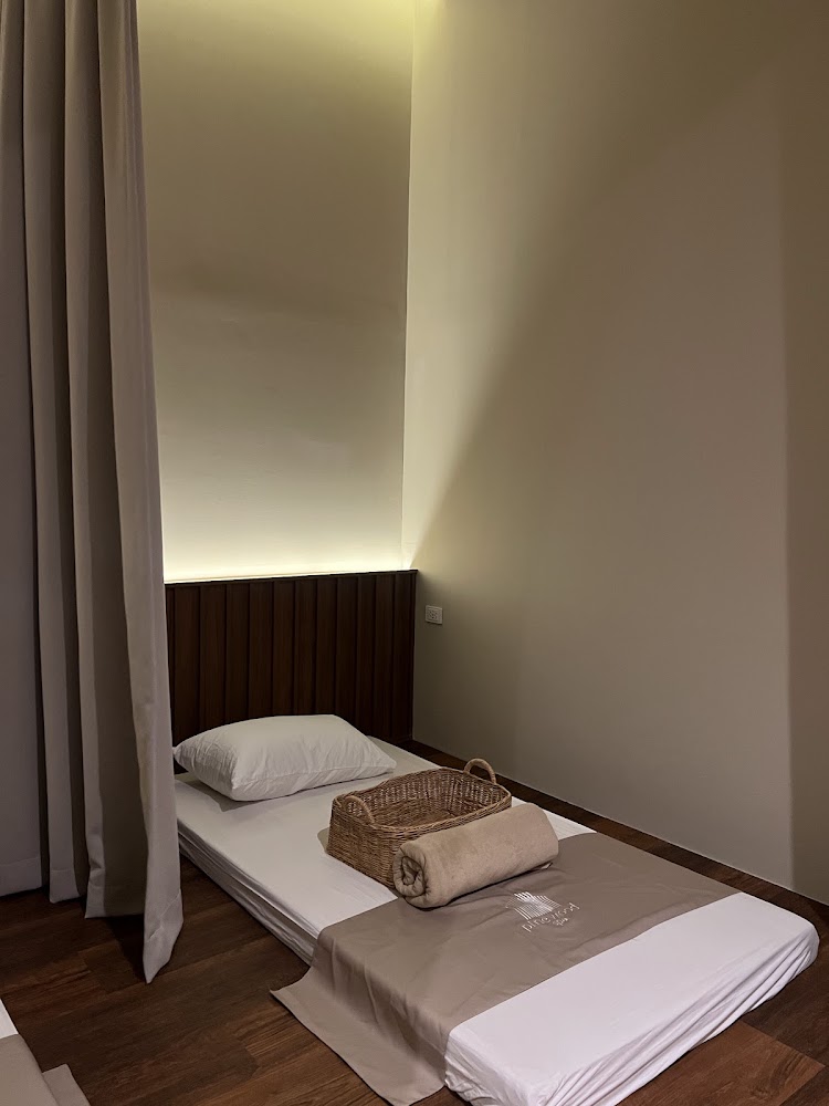 Банг Тао, Pinewood Massage and Spa фото