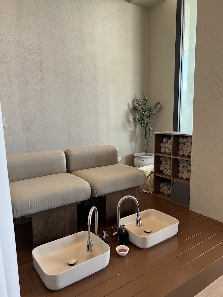 Банг Тао, Pinewood Massage and Spa маршрут