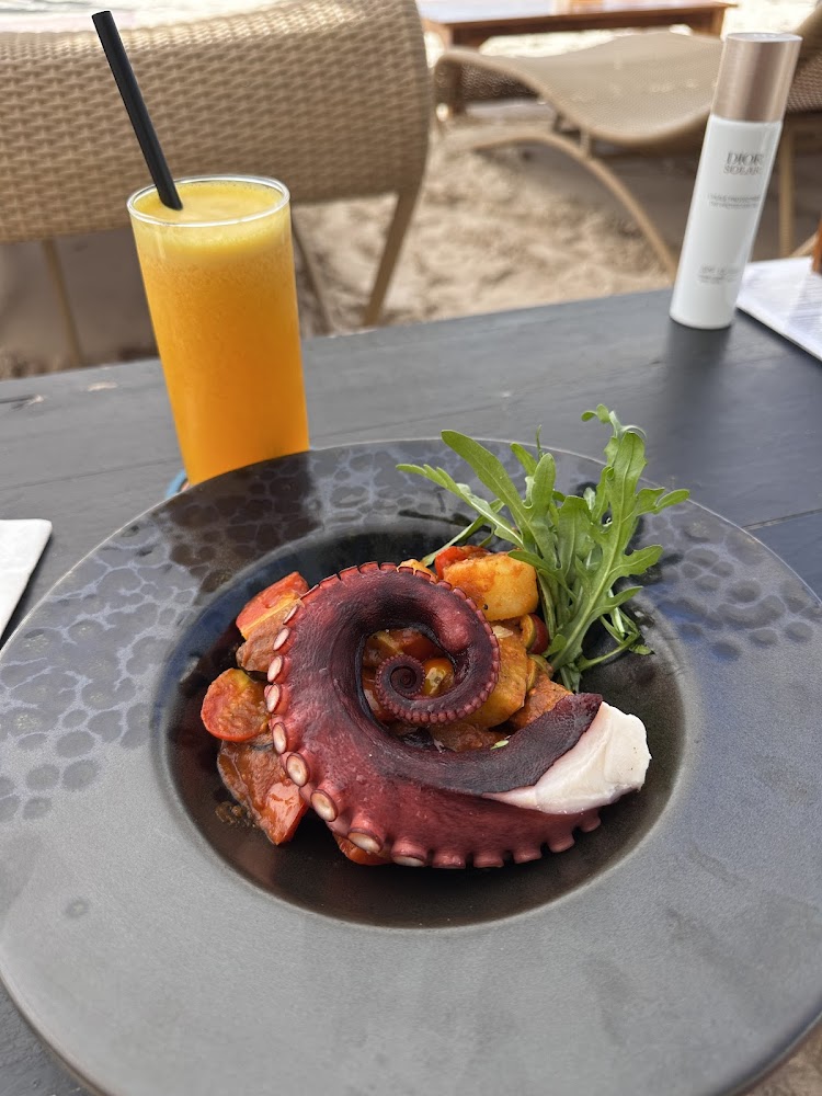 Банг Тао, YUUHI Beach Club & Karaoke точный адрес