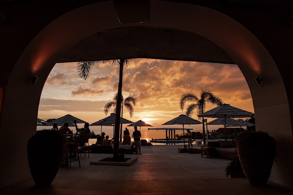 Fira Beach Club карта