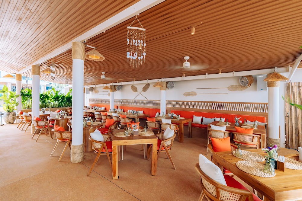 Банг Тао, Solis Beach Club Phuket часы работы