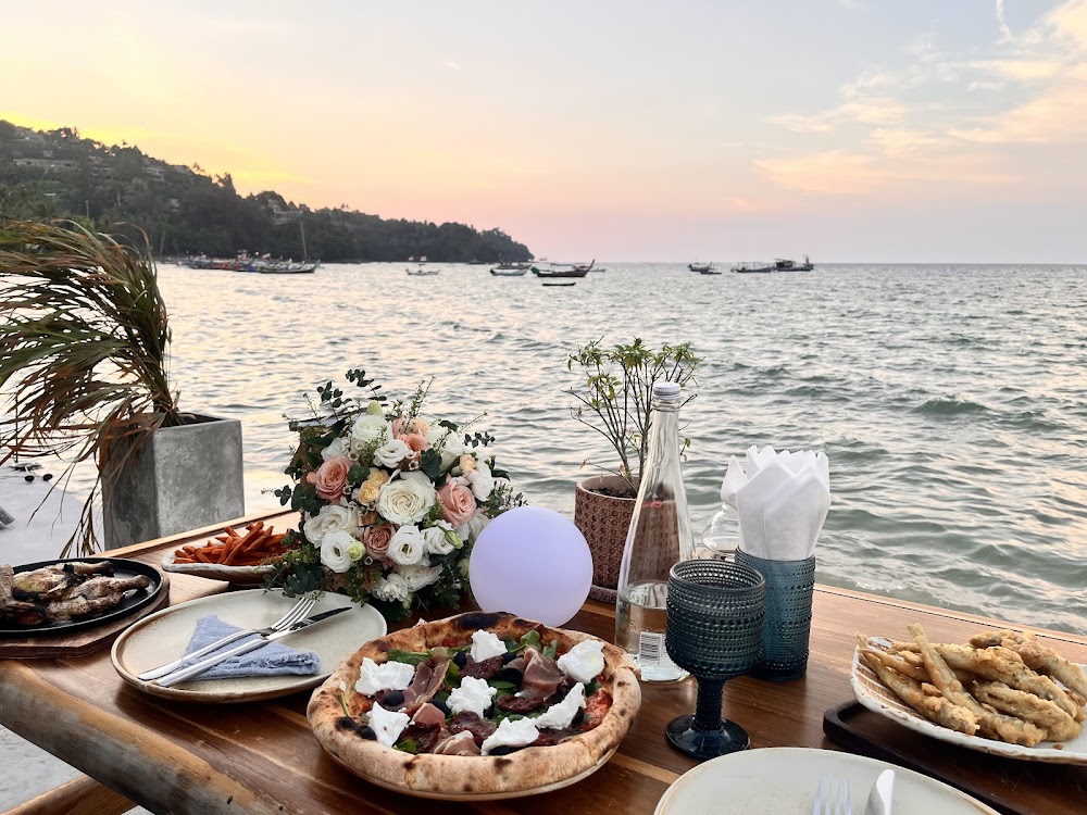 Bang Tao, GOAT Beach Club Phuket фото
