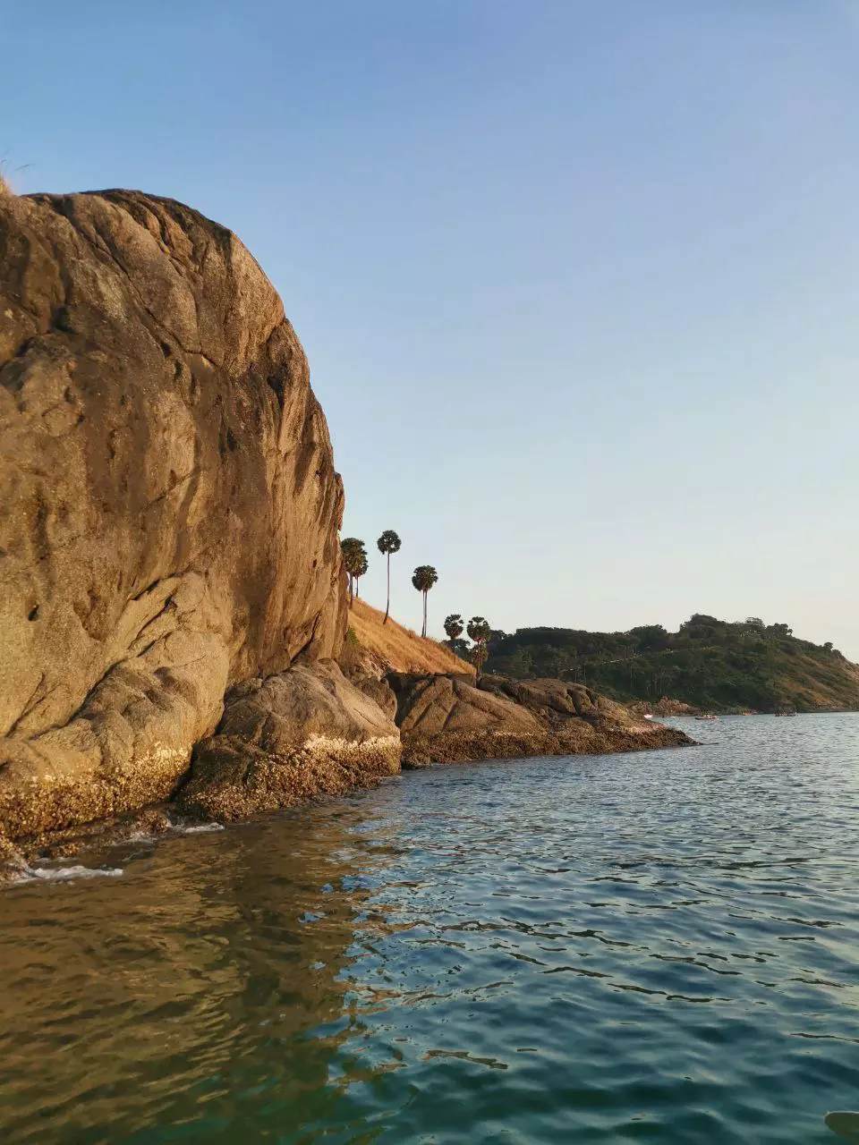 Nai Harn, Windmill Viewpoint route