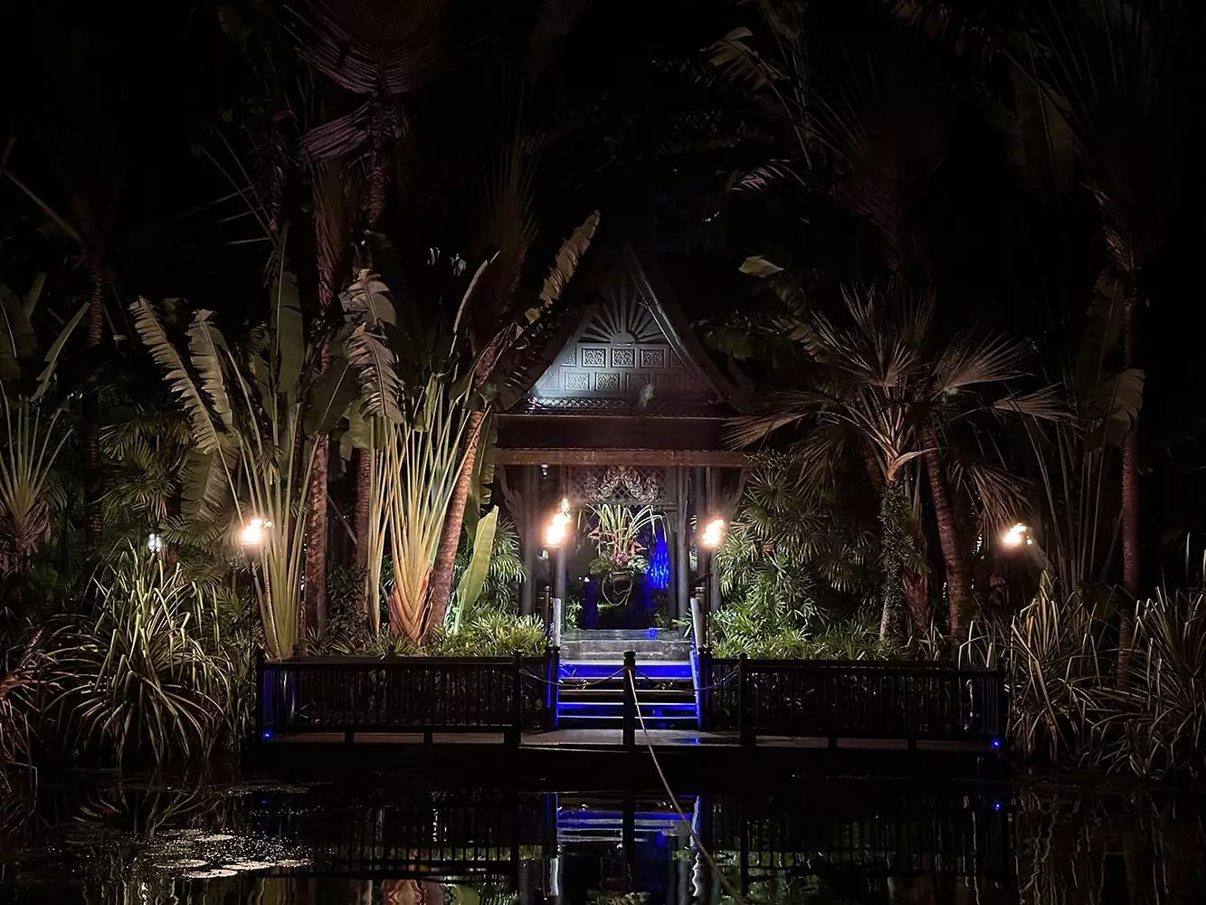 Mai Khao, Black Ginger Thai Restaurant The Slate, Phuket visit