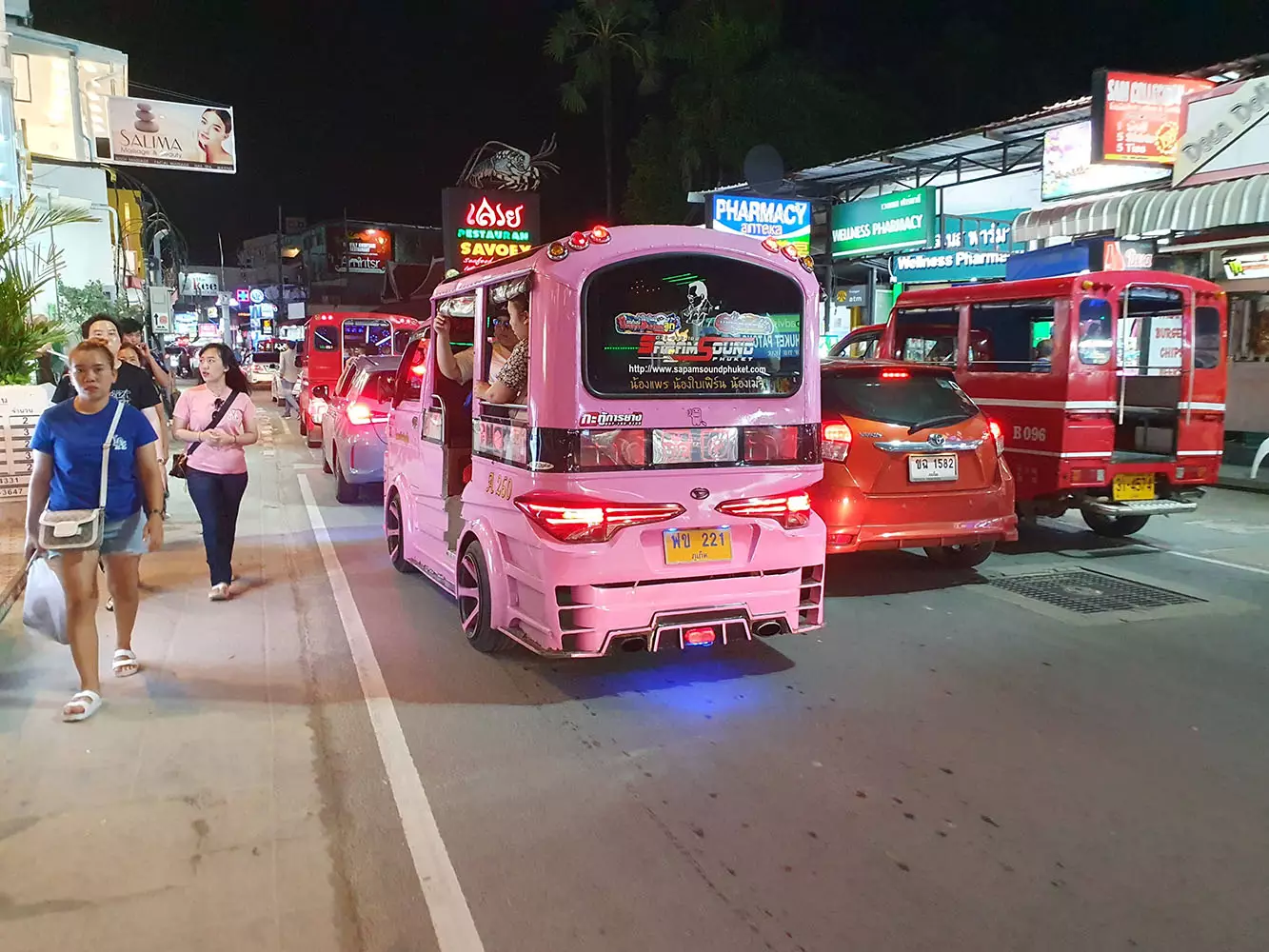Patong, Бангла-Роуд сходить