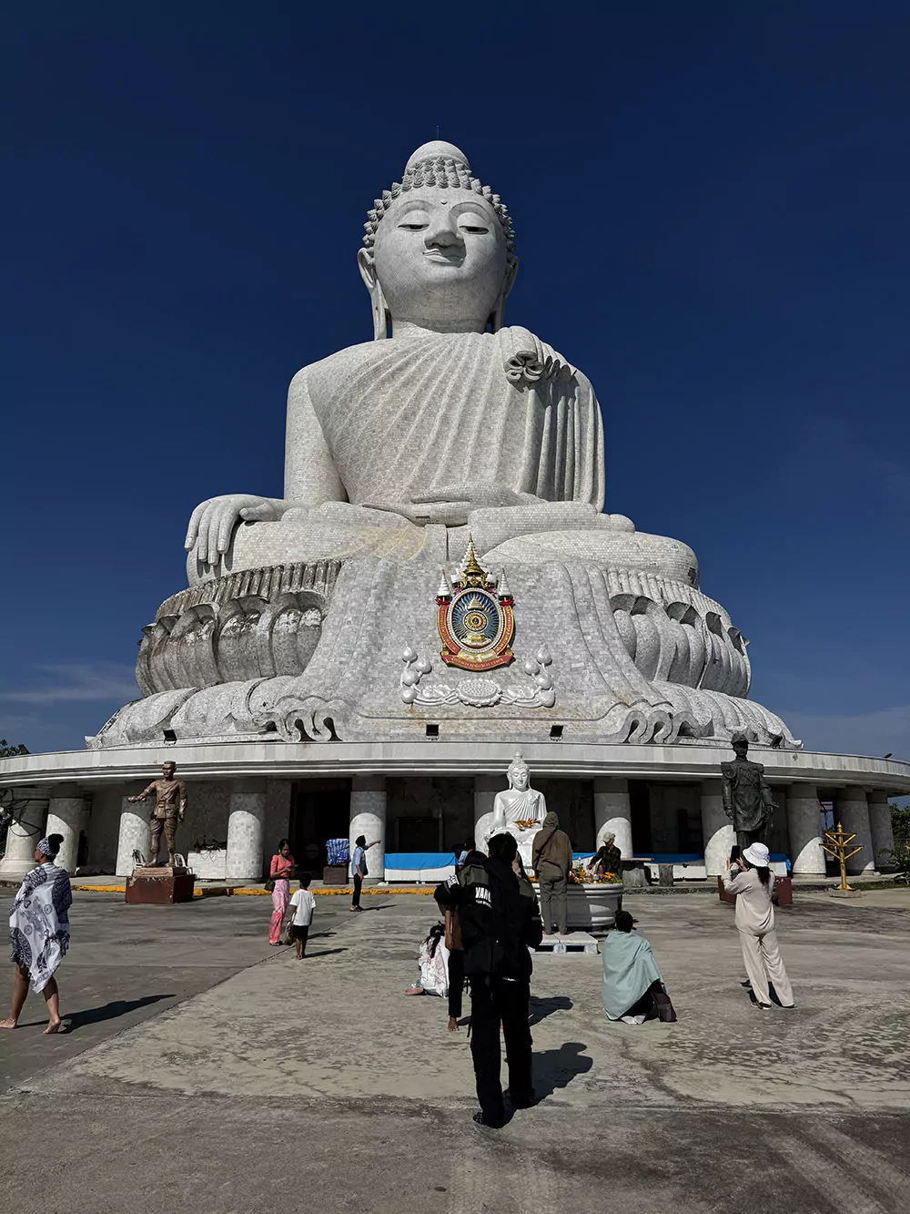 Ката, Смотровая у Биг Будды время работы