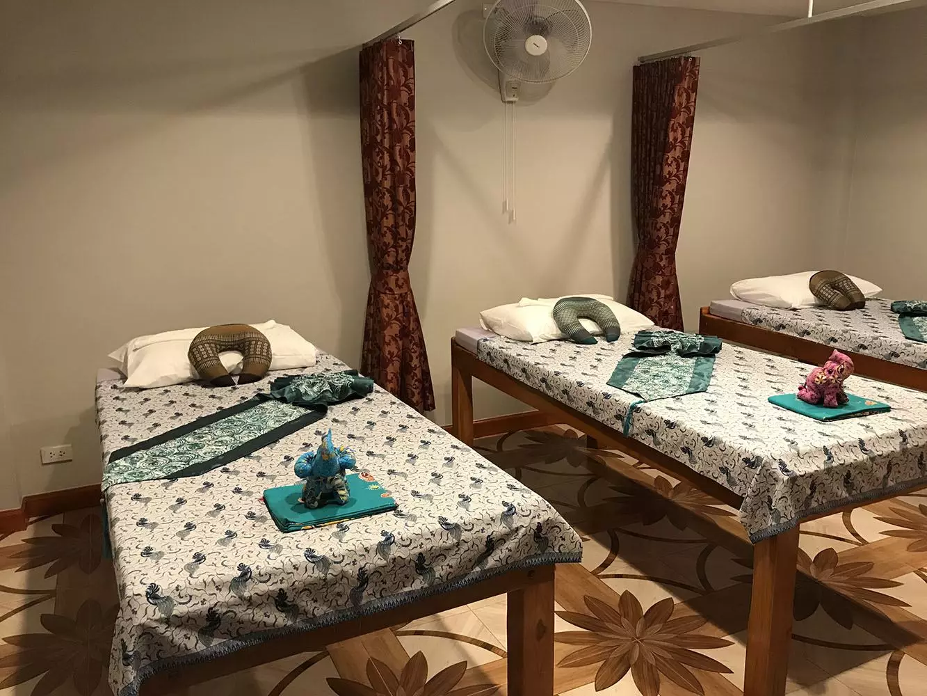 Kata, Benjamas Massage & Salon by Aom visit
