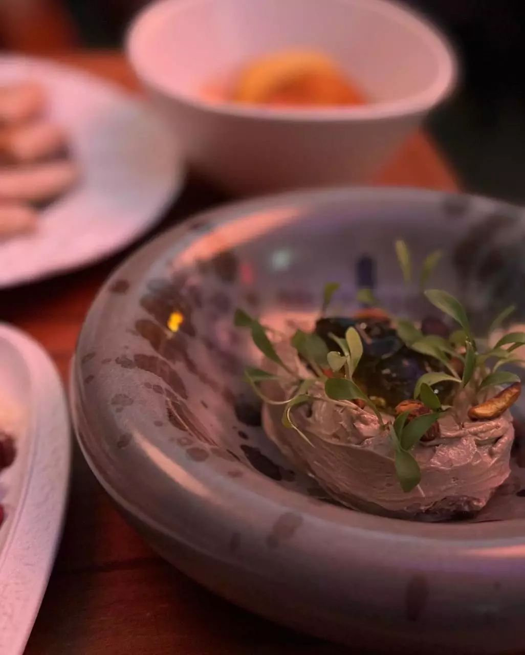 Kata, Sunlique Gastrobar & Restaurant адрес