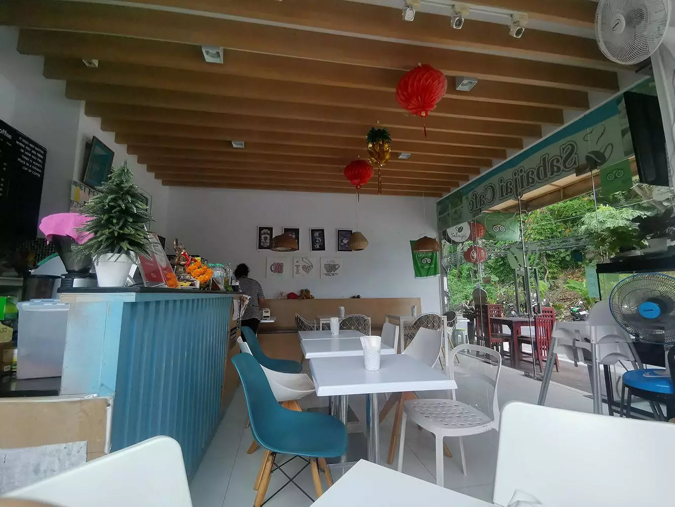 Karon, Sabaijai cafe фото