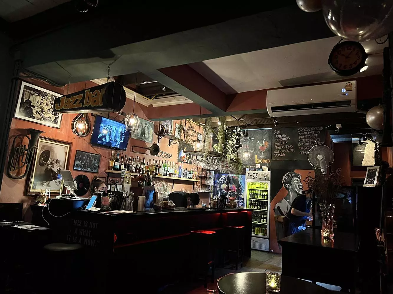 Phuket Town, Bebop Live Music Bar время работы