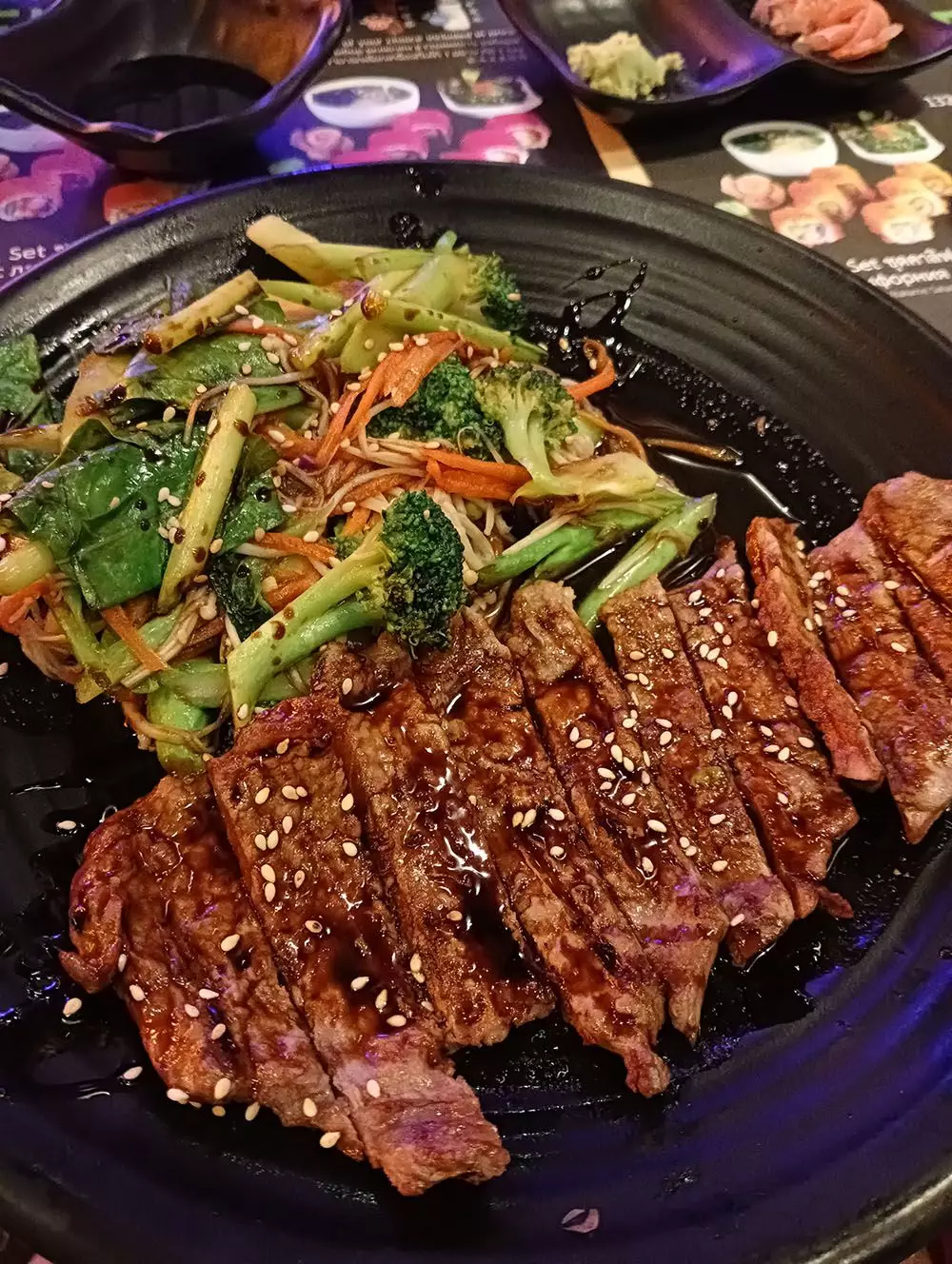 Patong, Sushi Box Patong сходить