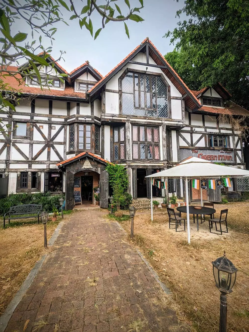 Rawai, The Green Man Pub время работы