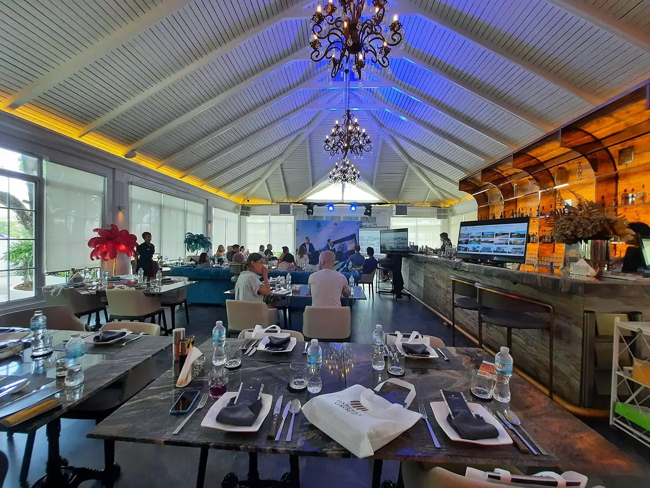 Bang Tao, Eden by the Lake Restaurant & Lounge on Boat Avenue, Phuket (Eden Grill) карта