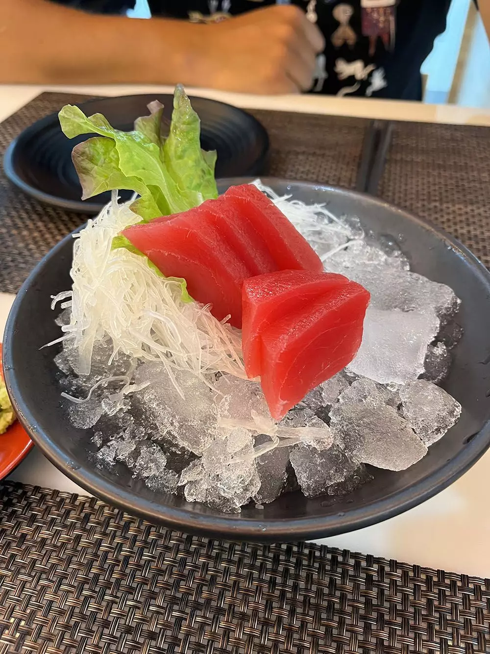 Si Sunthon, Sushi Paradise адрес