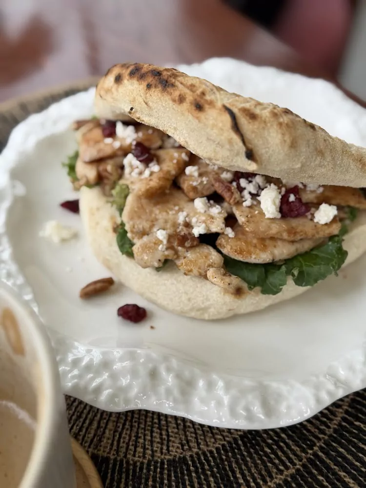 Раваи, Кафе Kysna | island bistro карта