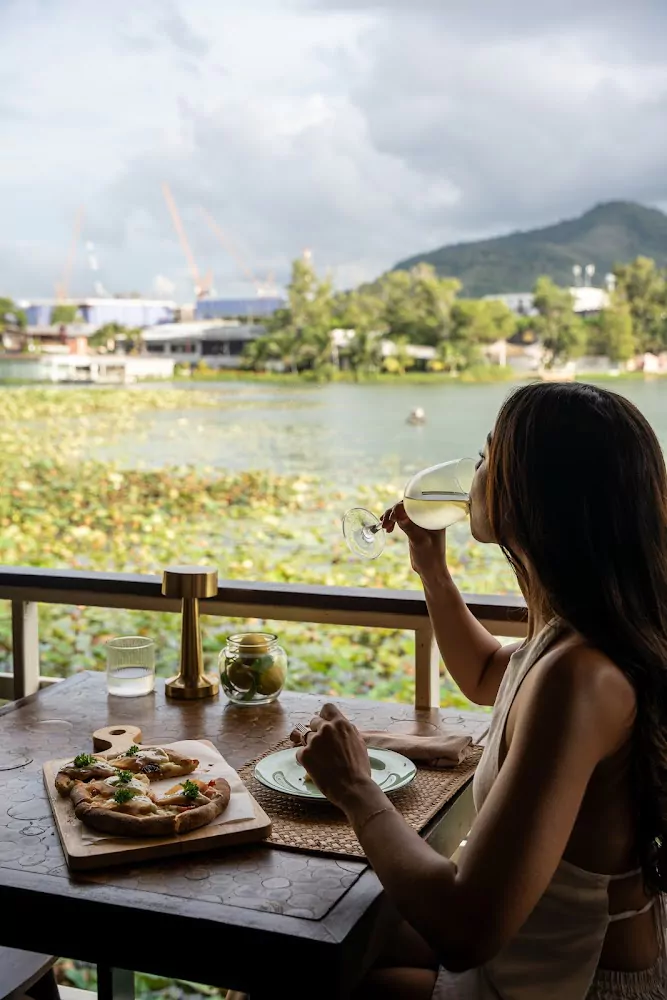 NwlaGUyfDRgldGX4-_CaAOeo44Y71jyq