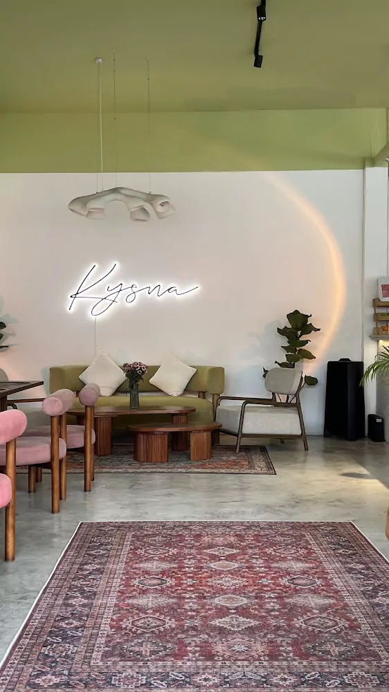 Раваи, Кафе Kysna | island bistro маршрут