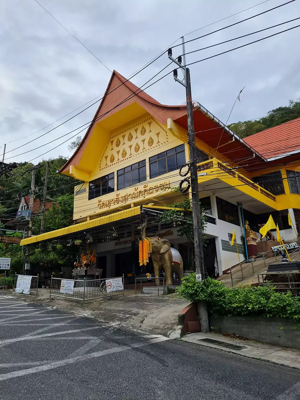Rassada, Khao Rang Samakkhitham Temple найти