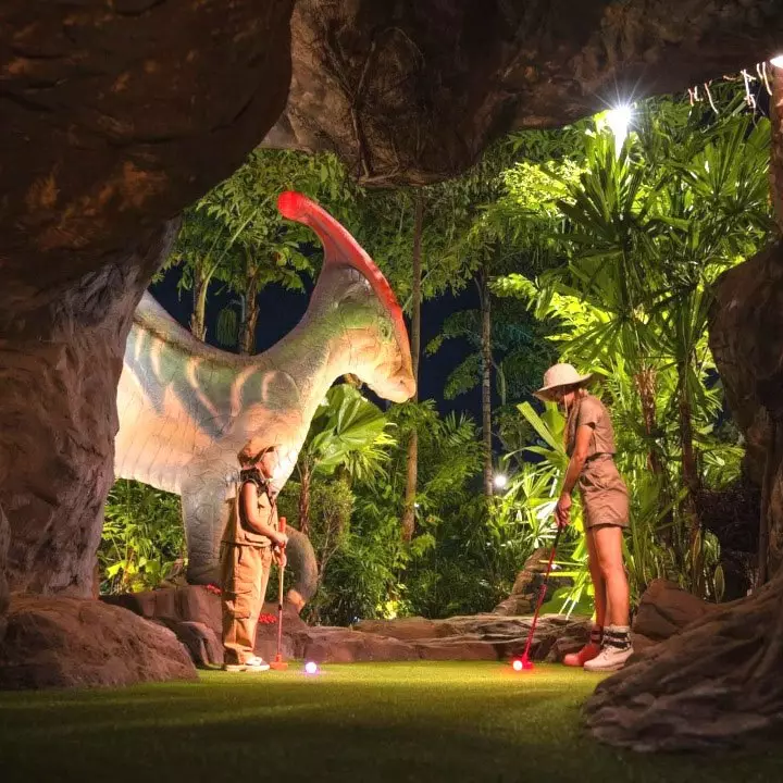 Karon, Dino Park Mini Golf & Restaurant время работы
