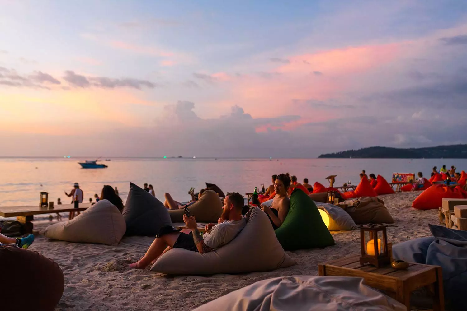 Bang Tao, Nomad Beach Club Phuket где находится