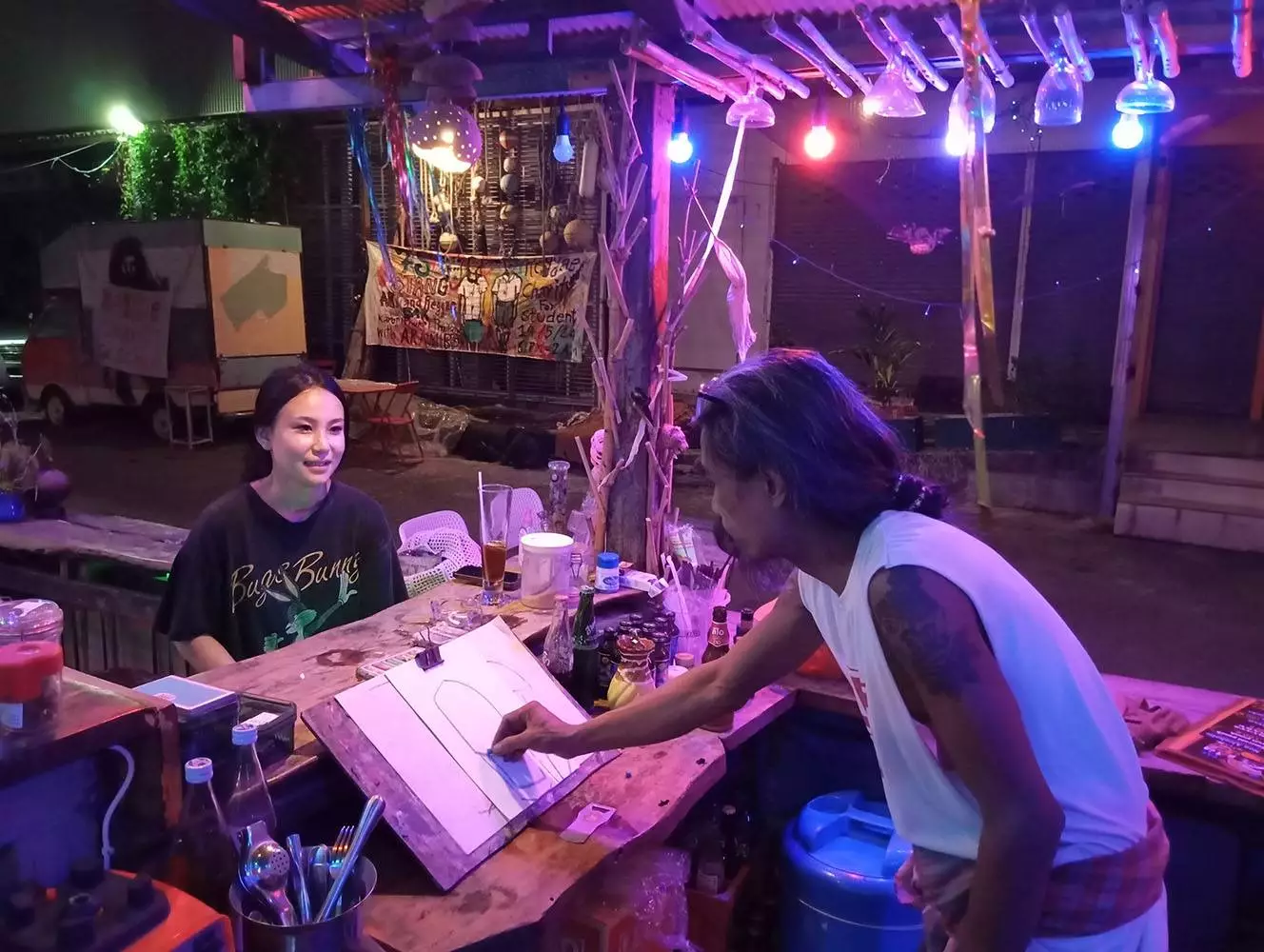 Karon, 75stang Art and reggae bar сходить
