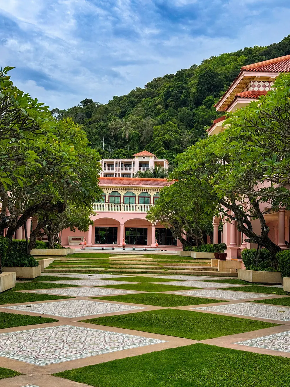 Karon, Centara Grand Beach Resort Phuket directions