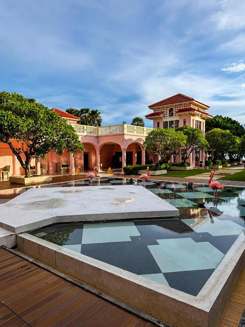 Karon, Centara Grand Beach Resort Phuket explore