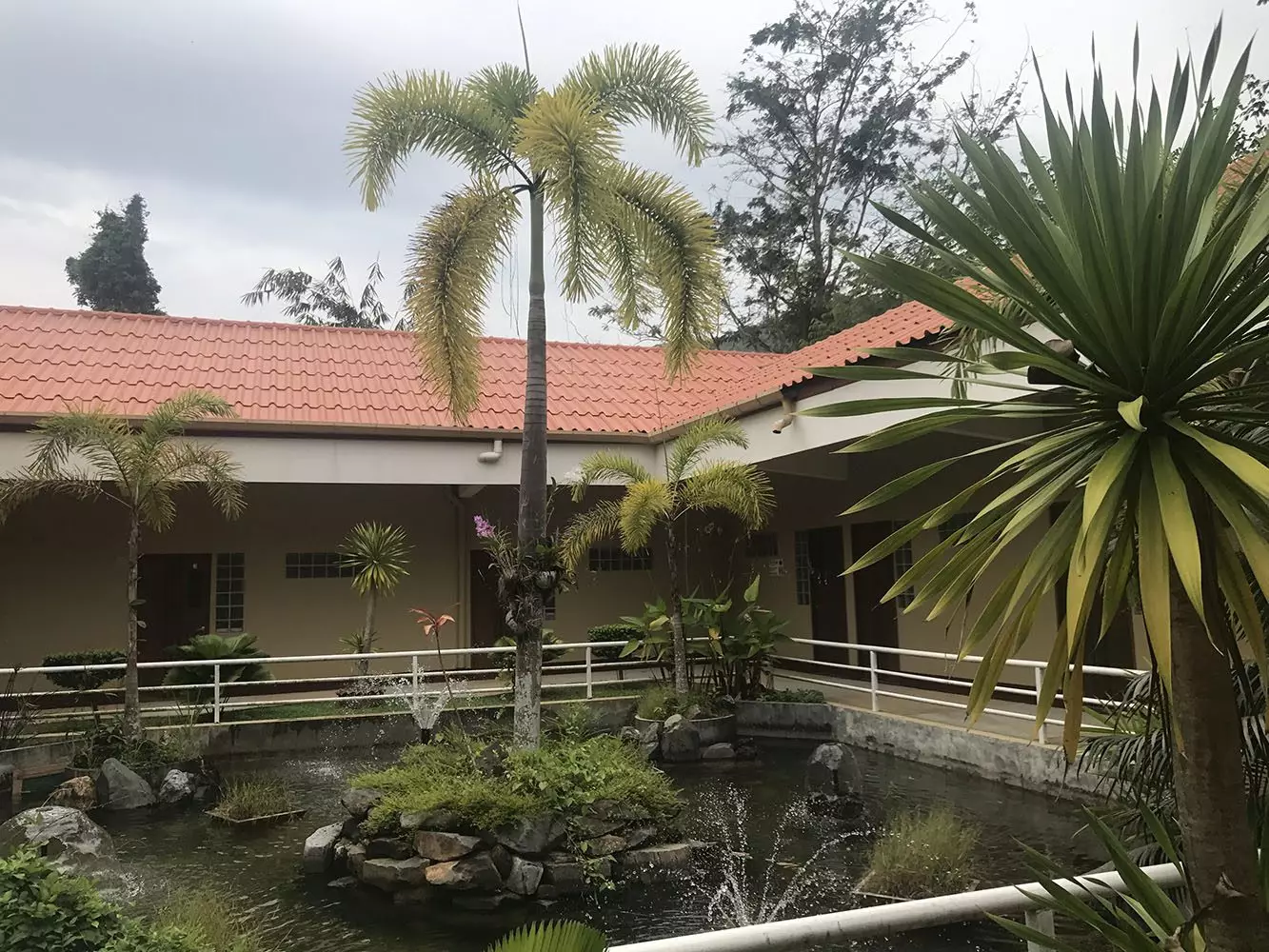 Chalong, Snake farm address