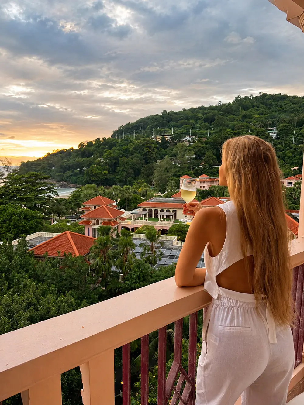 Karon, Centara Grand Beach Resort Phuket route