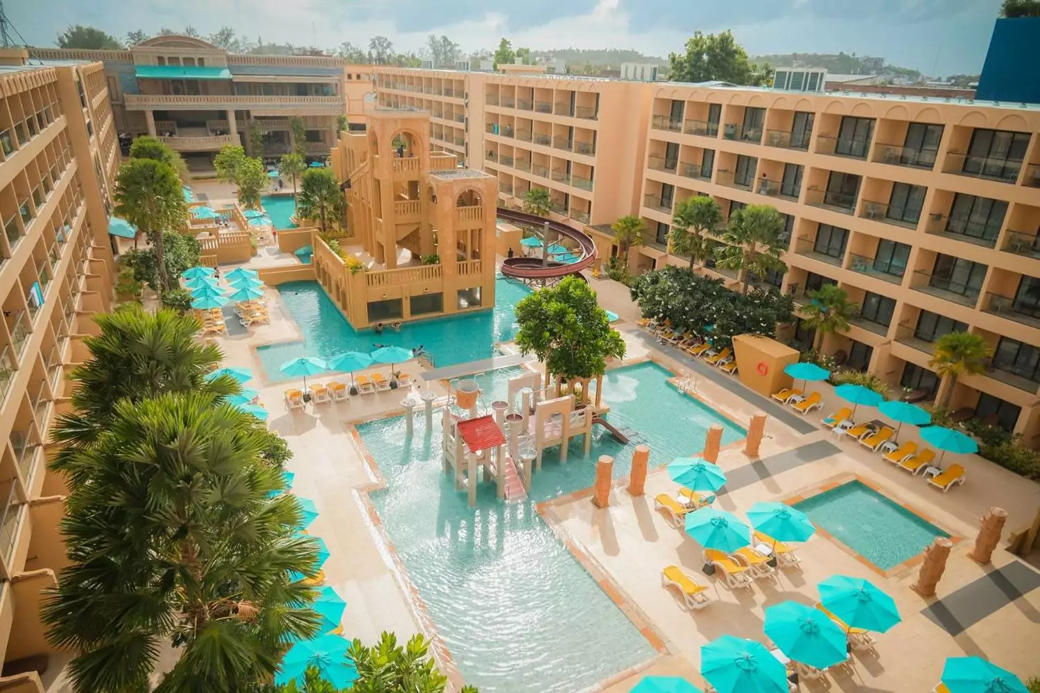 Pamookkoo Resort water park water slide