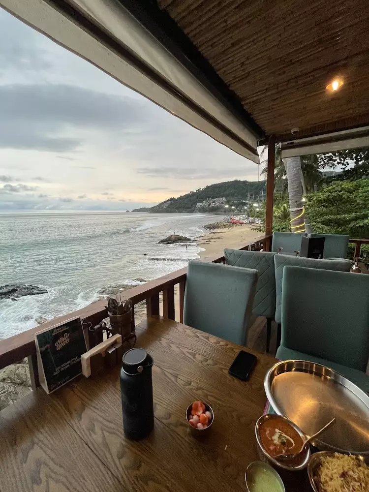 Patong, Amritsr Restaurant- Phuket Kalim Beach посетить