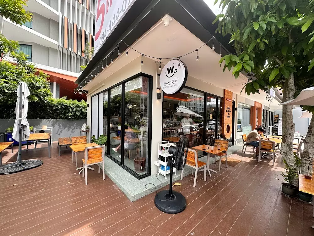 Phuket Town, Wake Cup Coffee and Tea opening hours