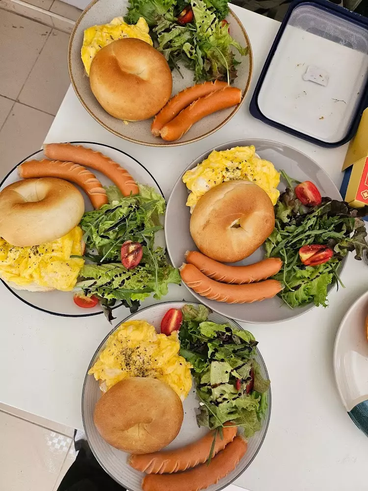 Mai Khao, Leap coffee and Breakfast найти