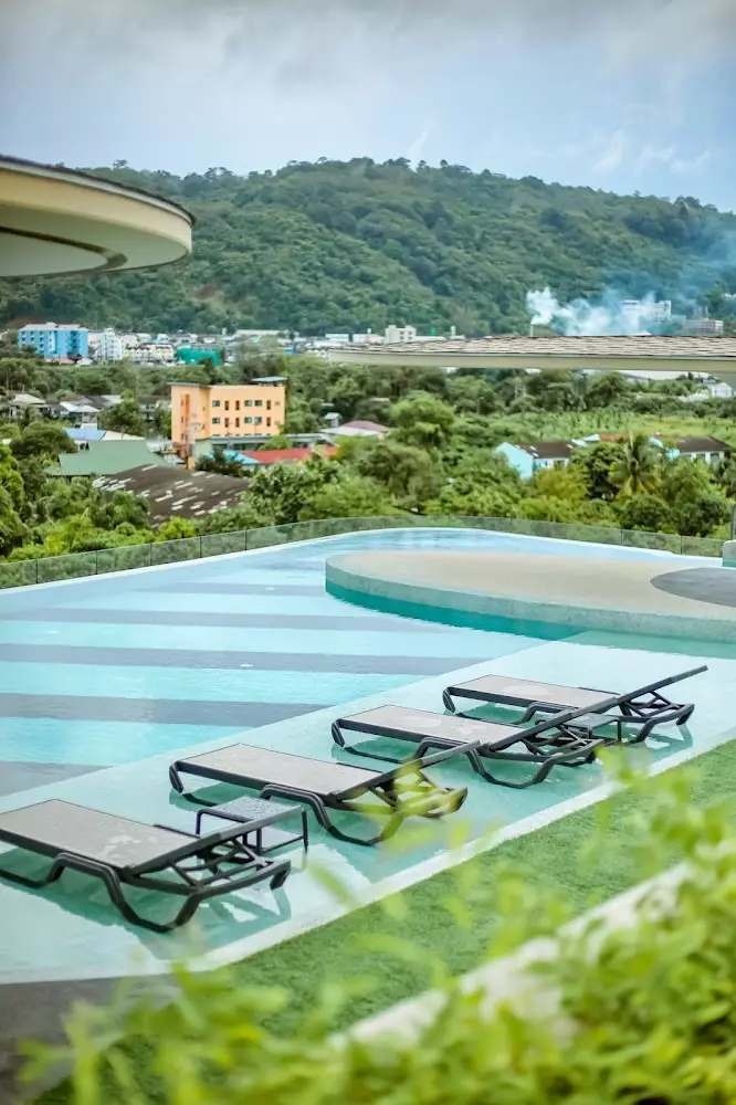 Rassada, HOMA Phuket Town сходить