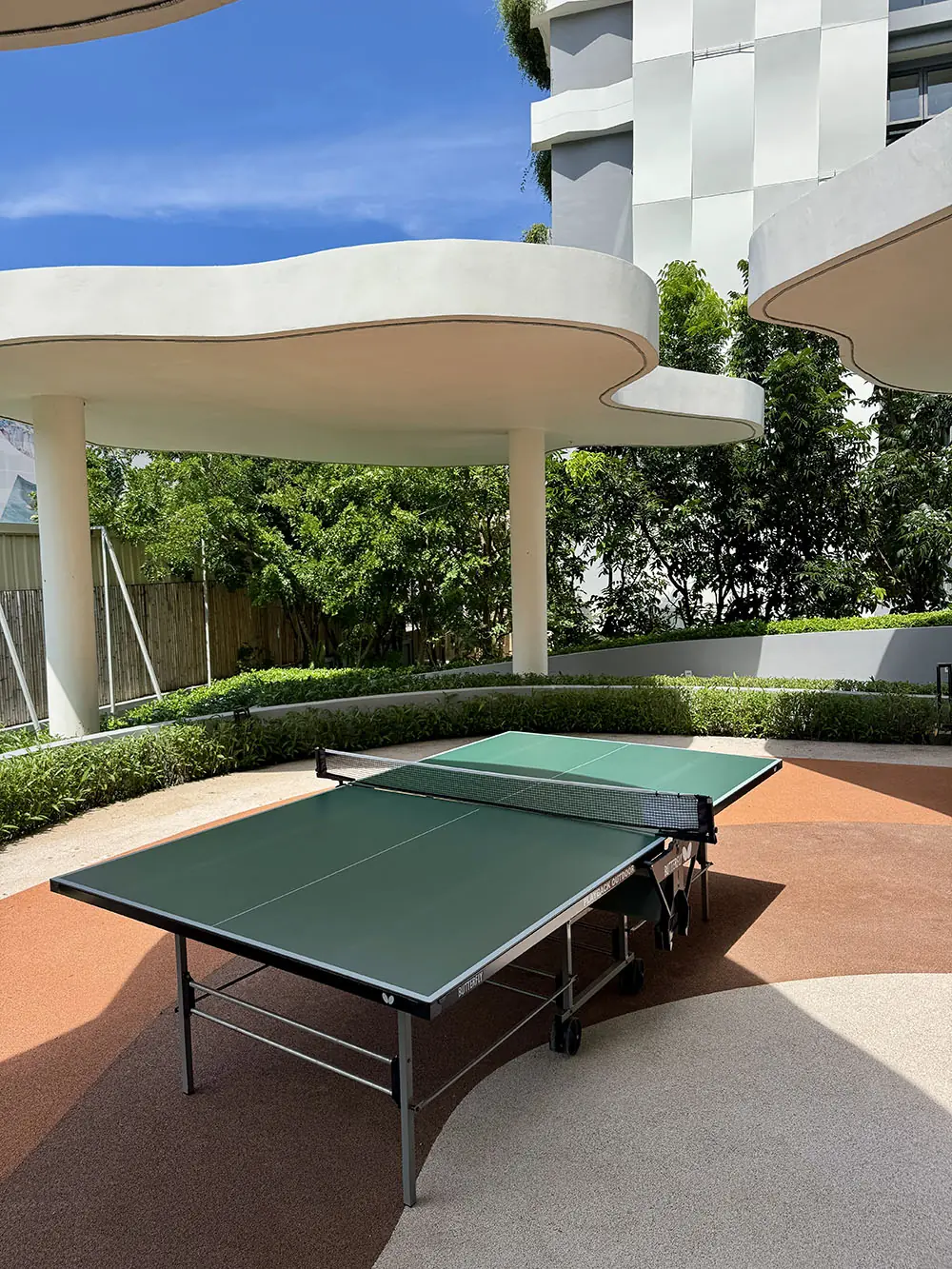 Bang Tao, La Green Hotel and Residence opening hours