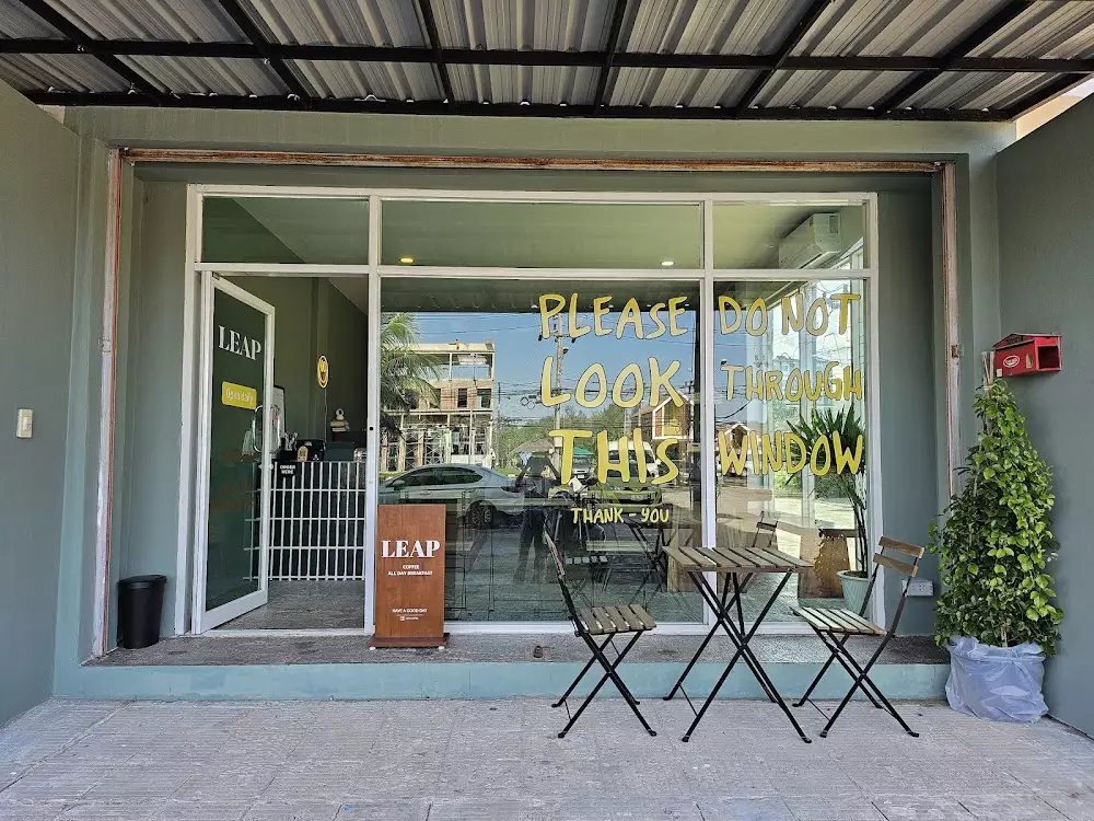 Mai Khao, Leap coffee and Breakfast карта