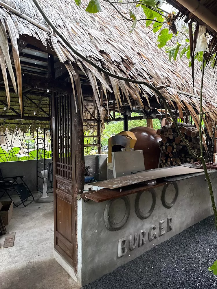 Si Sunthon, OOO Burger & Pizza map