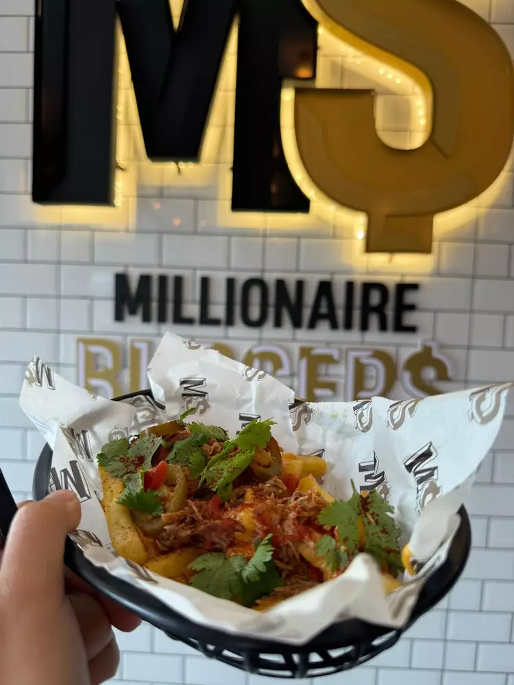 Surin, Millionaire Burgers фото