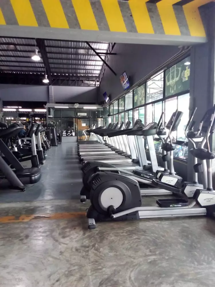 Phuket Town, Hi gym opening hours