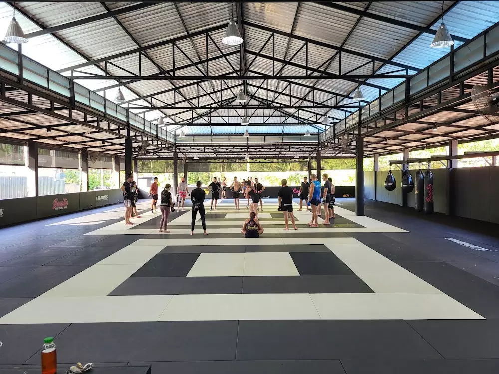 Bang Tao, Bangtao Muay Thai & MMA добраться самостоятельно