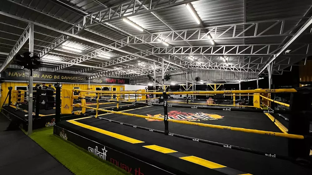 Bang Tao, Sutai Muay Thai Gym Camp Shop сходить