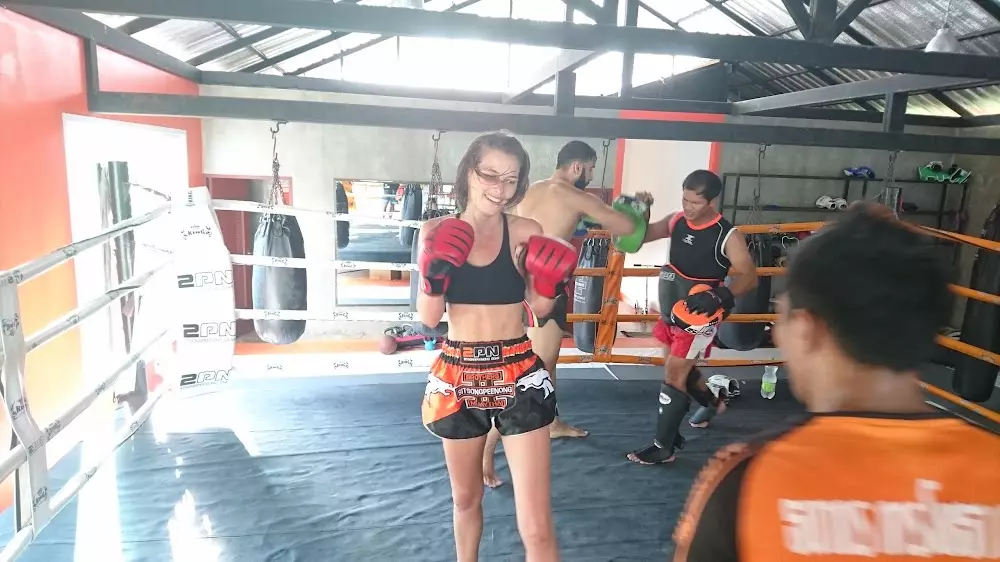 Bang Tao, Revolution Muay Thai Camp как доехать
