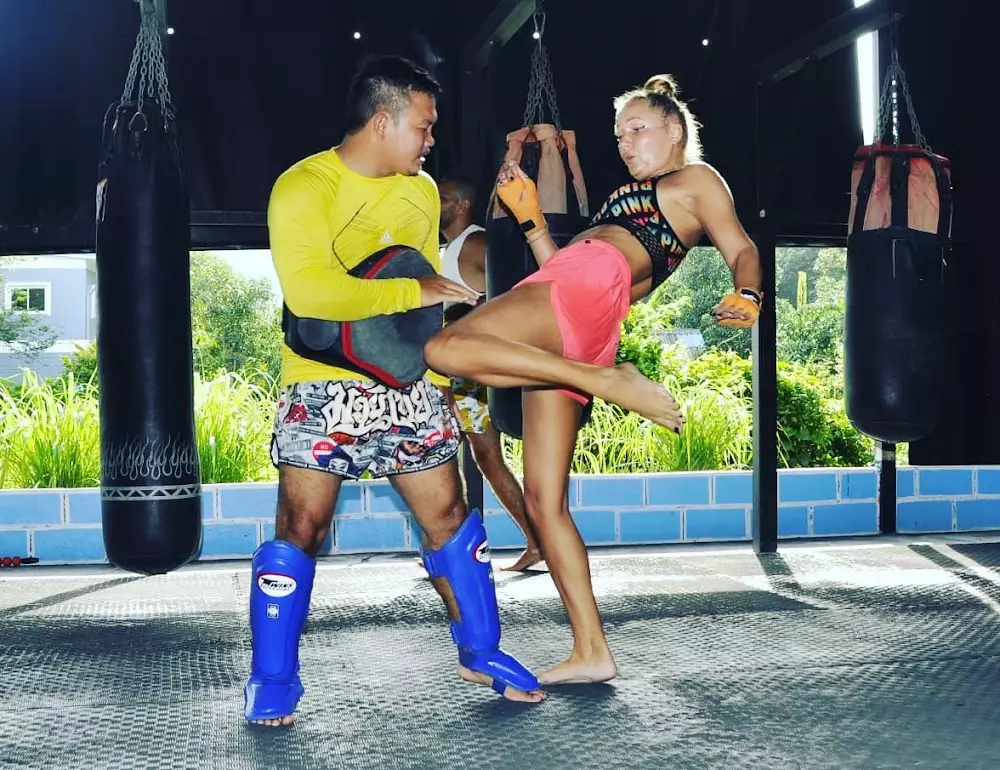 Rawai, Kru Oh Muay Thai working hours