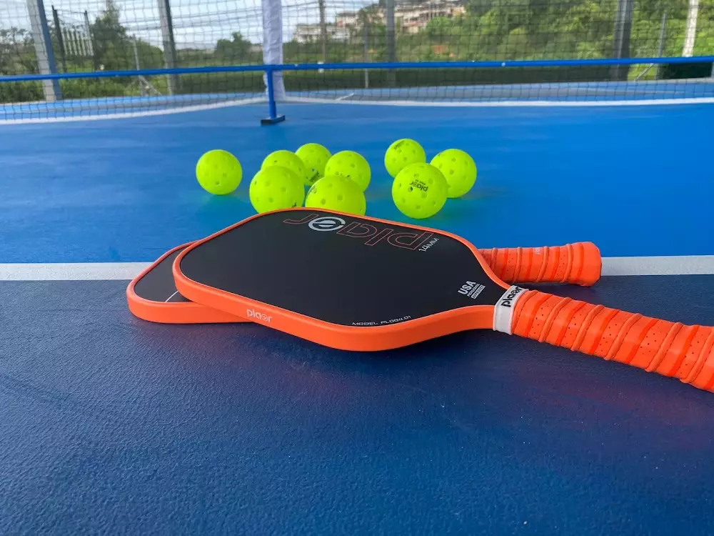 Rawai, FifteenLove Tennis & Padel Club find