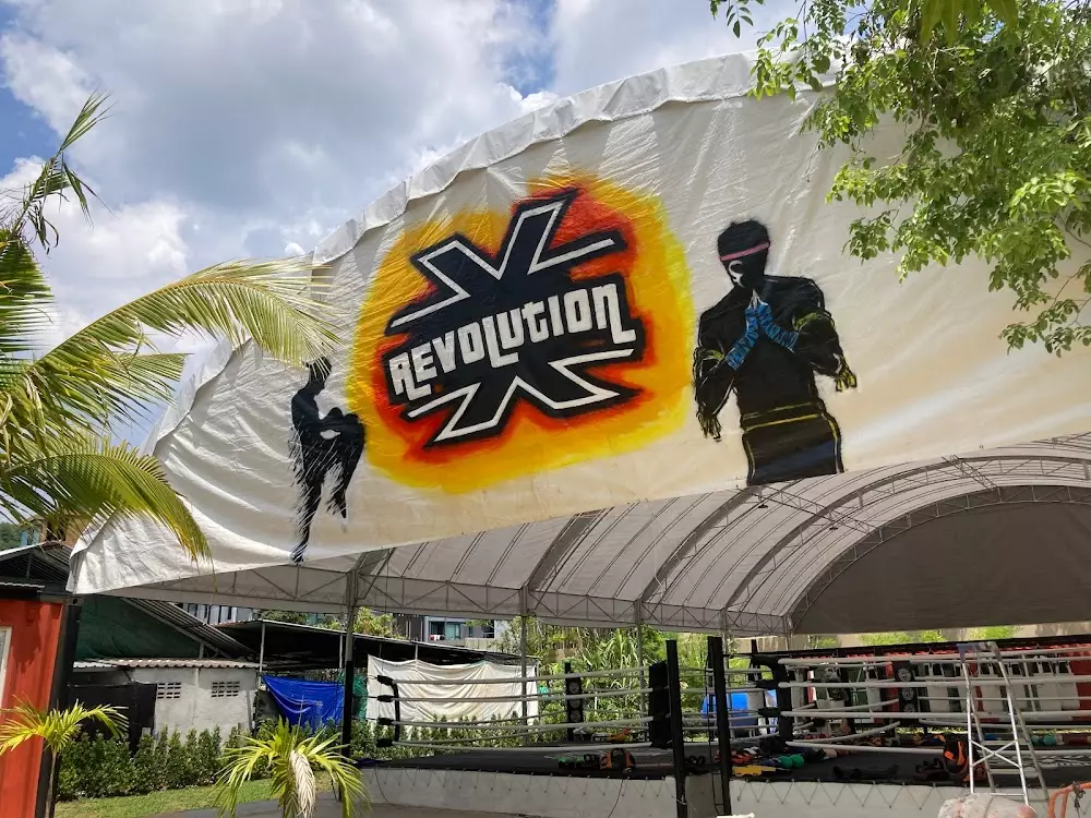 Bang Tao, Revolution Muay Thai Camp адрес